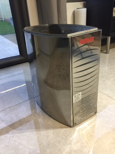 תנור לסאונה יבשה HARVIA 9.0KW-פינלנד
