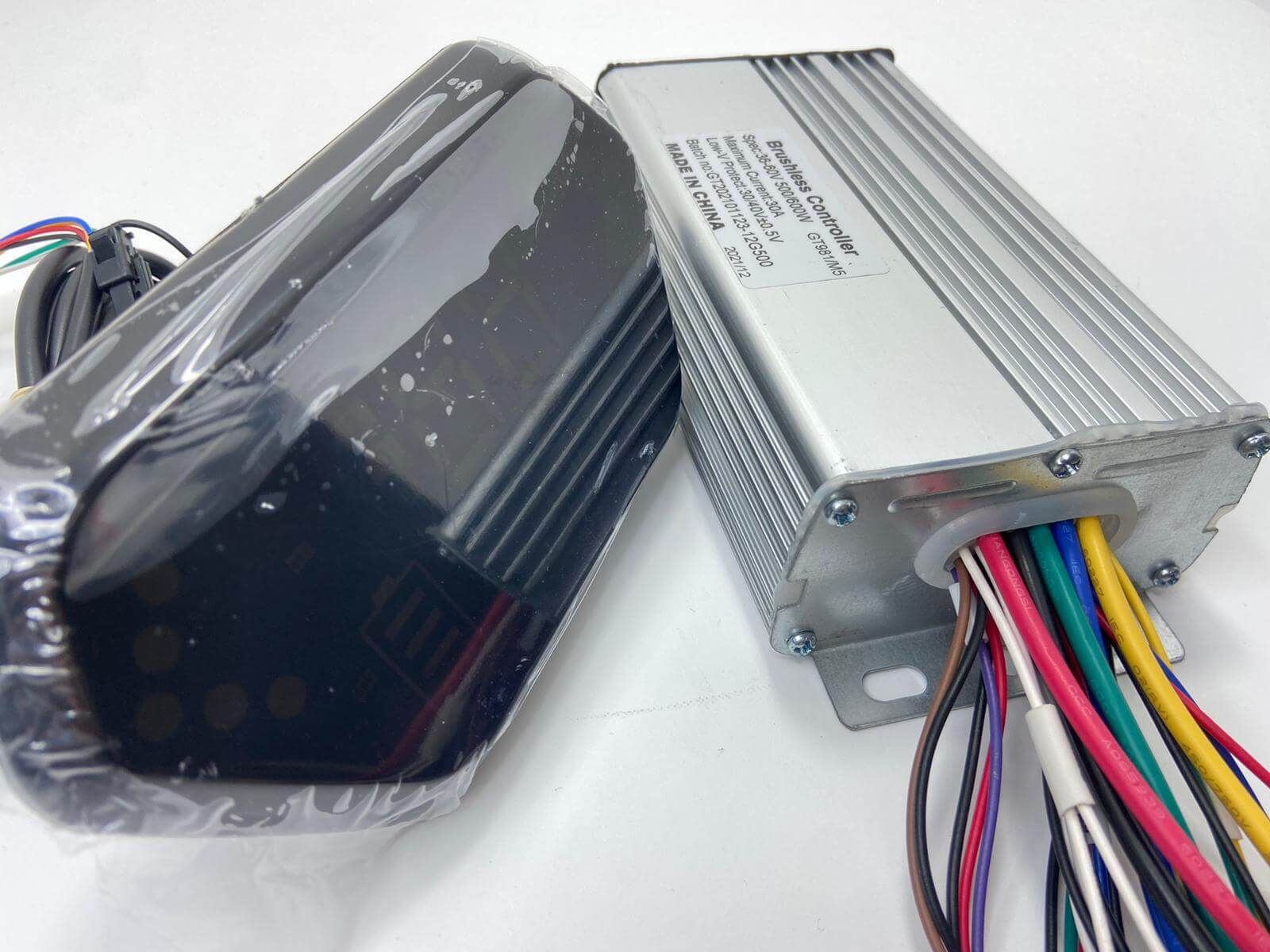 בקר 500w/30a + צג דיגיטלי אוניברסלי
