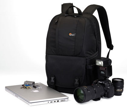 תיק למצלמה Lowepro Fastpack 250