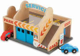 מוסך ותחנת שירות מעץ מליסה ודאג -melissa and doug