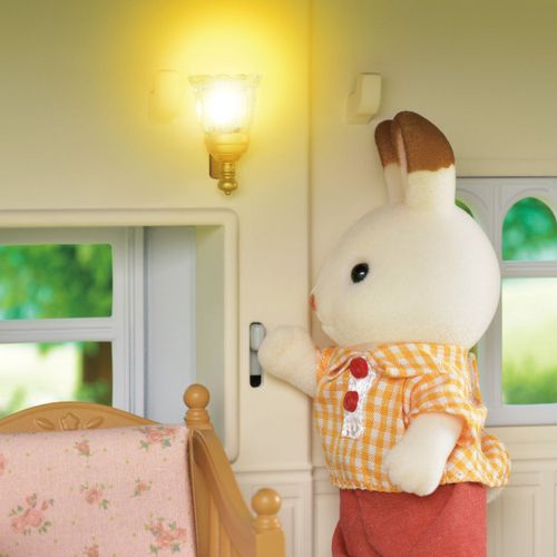 משפ' סילבניאן - בית משפחה עם אורות - Sylvanian Families 5302