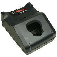 מטען סוללות GAL 12V-40 מהיר במיוחד BOSCH