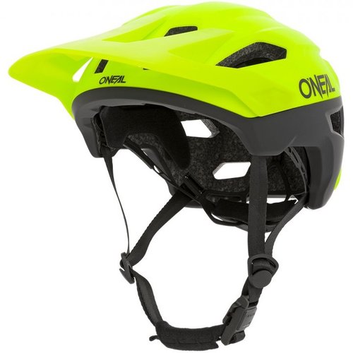 קסדת אופניים ONEAL TRAILFIDER V.23 בצבע שחור וצהוב עם טכנולוגיית Inmold, פתחי אוורור מרובים ומצחייה מתכווננת לרכיבת אנדורו ואול מאונטיין