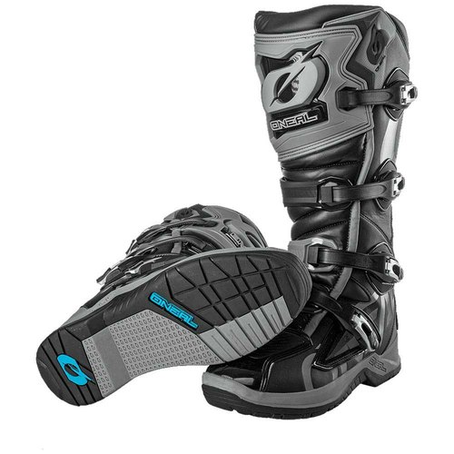 מגפי רכיבה ONEAL RMX BOOTS בצבע שחור ואפור עם הגנה פנימית מתקדמת, מגן צריבה מיקרופייבר זמש טכני, 4 אבזמי מתכת מיקרומטריים וסוליית גומי MX לרכיבת שטח מקצועית