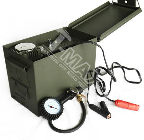 מדחס אויר T-MAX 12V ראש גדול, 180 ליטר/דקה, מארז קשיח MILITARY EDITION