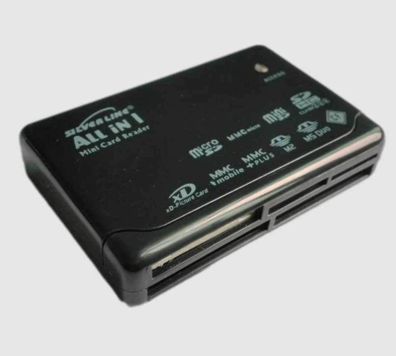 קורא כרטיסים אוניברסלי Silver Line USB 2.0