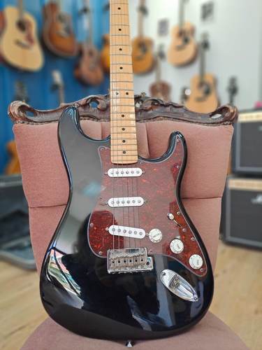 גיטרה חשמלית Fender American Standard Stratocaster 2010