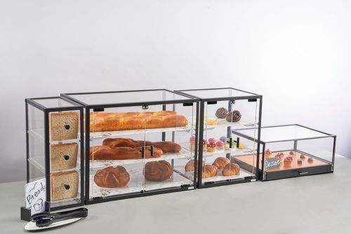 ויטרינה גאמה 1/1 מסגרת מתכת, כולל 3 מגשים פרספקס