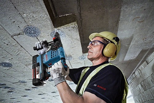 פטישון נטען + 3 סוללות 4 אמפר BOSCH GBH 36-VF