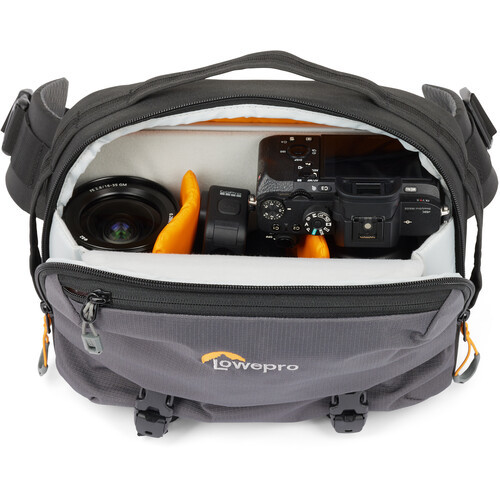 תיק מותן למצלמה Lowepro Trekker Lite SLX 120 
