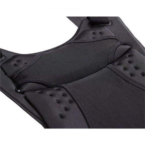 מגן חזה ONEAL SPLIT CHEST PROTECTOR LITE שחור קל משקל עם רצועות מתכווננות, קצף ביולוגי פנימי ועיצוב מאוורר לרכיבה בטוחה ונוחה