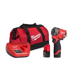 מפתח רטיטה אימפקט "3/8 נטען 12V כולל סוללה 2AH מבית MILWAUKEE