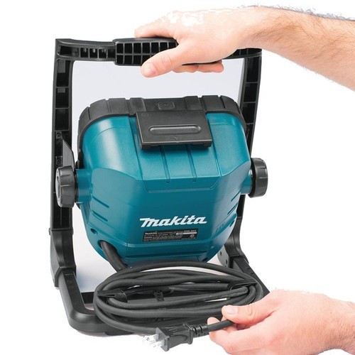 גוף פנס נטען MAKITA DML805Z 14.4/18V