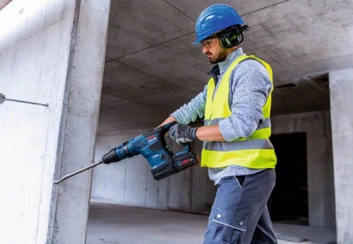 גוף פטיש קידוח וחציבה נטען בראשלס BOSCH GBH 18V-36C EC SDS