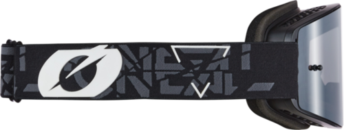 משקפי אבק ONEAL B-20 GOGGLE STRAIN בצבע שחור עם עדשה מראה, כוללים עדשה יצוקה תלת מימדית, קצף תלת שכבתי, רצועה עם פסי סיליקון ונרתיק - מק