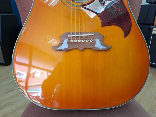 Epiphone Dove Studio 2022