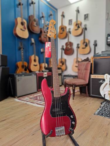 Fender Nate Mendel Precision Bass - Road Worn 2022
