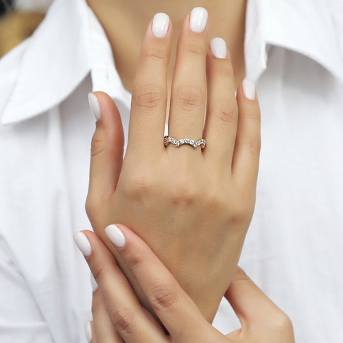 טבעת גלי יהלומים 0.77ct מקולקציית 