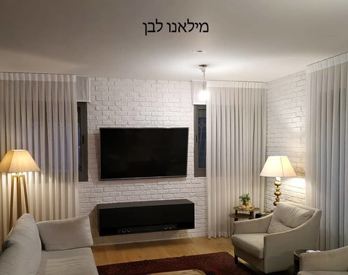קיר דמוי בריקים להדבקה דגם לבן