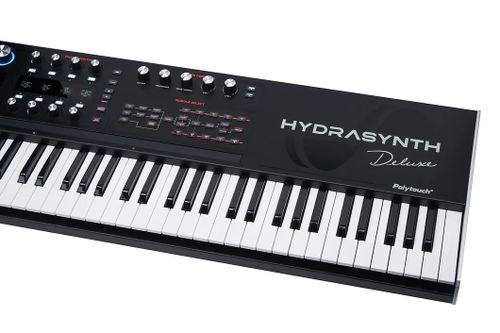 זוית נוספת hydrasynth-deluxe-closeup-right-side