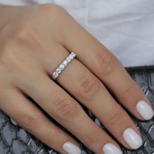 טבעת יהלומים 0.70ct מקולקציית 