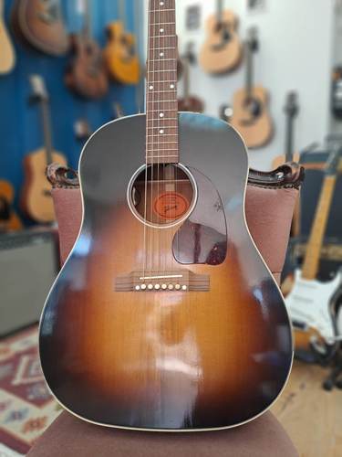 Gibson Custom Shop Historic 1942 Banner J-45 Vintage Sunburst 2019