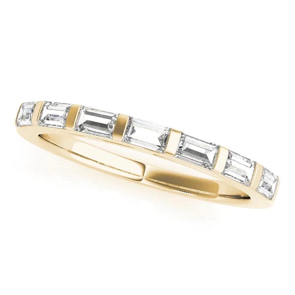 טבעת יהלומים באגטים 0.43ct מקולקציית "אדור"