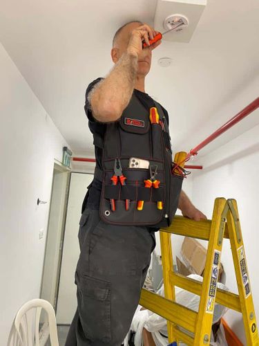 ווסט ארגונית לכלים ואביזרים B.Tech למקצוען No 18 503867