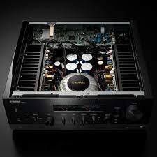 Yamaha RN-2000A