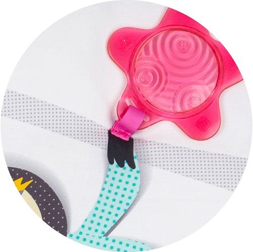 אוניברסיטה ושמיכת פעילות עם קשתות, 5 צעצועים ו 15 פעילויות