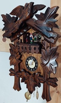 שעוני קיר מיוחדים