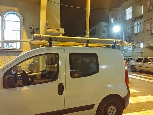 סט גשרוני פלדה אובלי 3 מוטות לסיטרואן ברלינגו /קונקט/טרנספורטר/דובלו/פיורינו/פולקסווגן קאדי/דאצ'ה/ניסאן NV 200