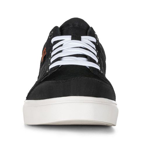  נעליים דגם NORRIS LOW