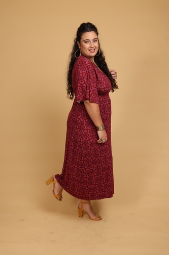 שמלה אתנית plus size