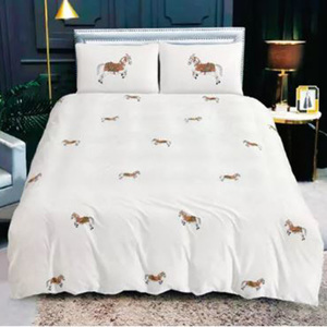 סט מצעים קינג סייז | 180/200 ס"מ | 100% סאטן אל קמט | דגם 61142