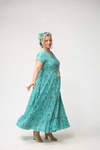 שמלת רומי plus size