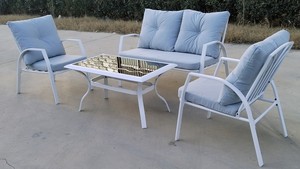 סט ישיבה מתכתי 