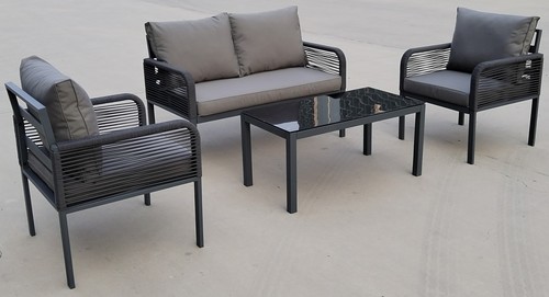 סט ישיבה מתכתי כולל חבלים 