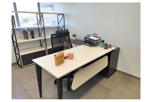 ‫שולחן מנהל/ת CROSS X עם שלוחת מגירות צדדית רוחב 160 ס``מ‬‏