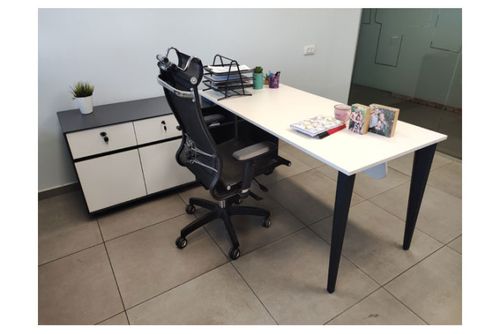 ‫שולחן מנהל/ת CROSS X עם שלוחת מגירות צדדית רוחב 160 ס``מ‬‏