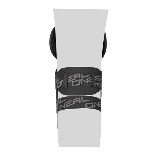 מגן בירכיים PRO III CARBON LOOK KNEE GUARD BLACK במראה קרבון מודרני עם קונכיות פלסטיק יציבות ורצועות מתכווננות להגנה מקסימלית ברכיבת BMX MTB MX