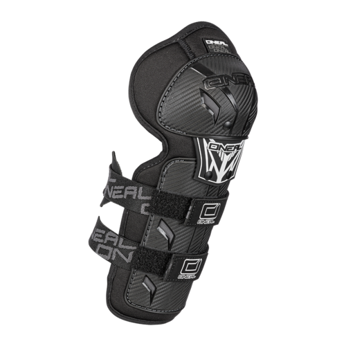 מגן בירכיים PRO III CARBON LOOK KNEE GUARD BLACK במראה קרבון מודרני עם קונכיות פלסטיק יציבות ורצועות מתכווננות להגנה מקסימלית ברכיבת BMX MTB MX