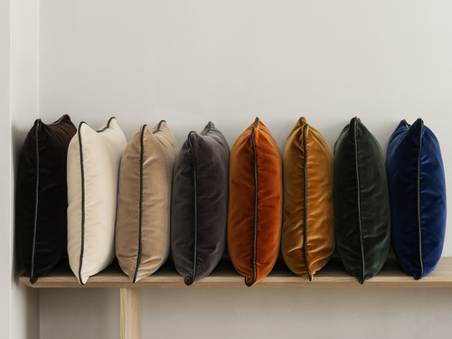 כרית מילוי נוצות  40X60 קרם VELVET Cushion moonbean