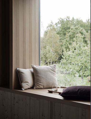 כרית מילוי נוצות 40X40 אספרסו VELVET Cushion Espresso