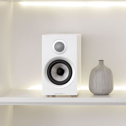 Bowers & Wilkins 707 S2