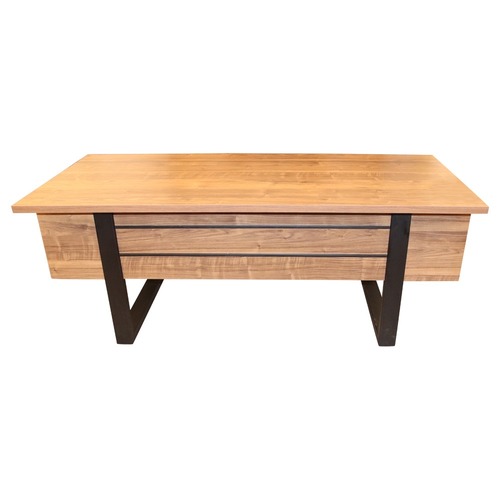 שולחן עבודה מעוצב – טימטי