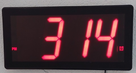 שעוני לד חשמליים