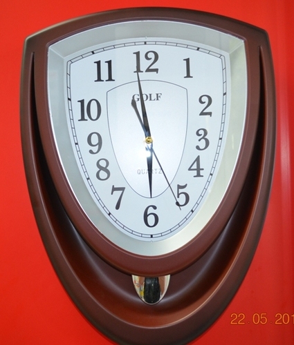 PW019 שעון  קיר מטוטלת GOLF