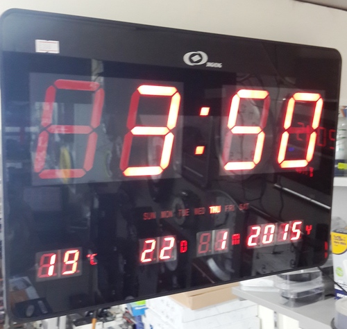 שעון קיר דיגיטלי חשמלי LED