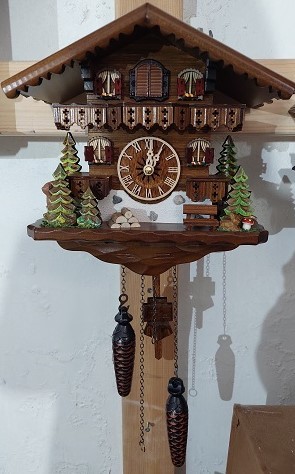 שעון קוקייה עבודת יד